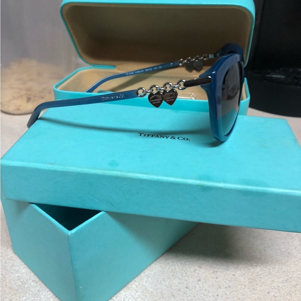 TIFFANY & CO Ladies Vintage Dark Tiffany Blue Sunglasses - Picture 4 of 8